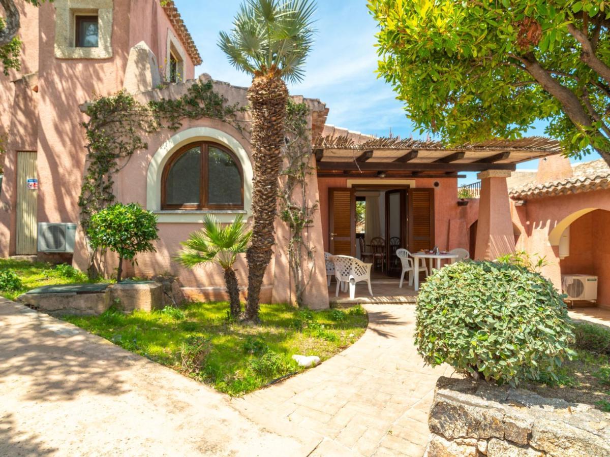 Holiday Home Erica 21 - Vista Village By Interhome Loiri Porto San Paolo Exterior foto