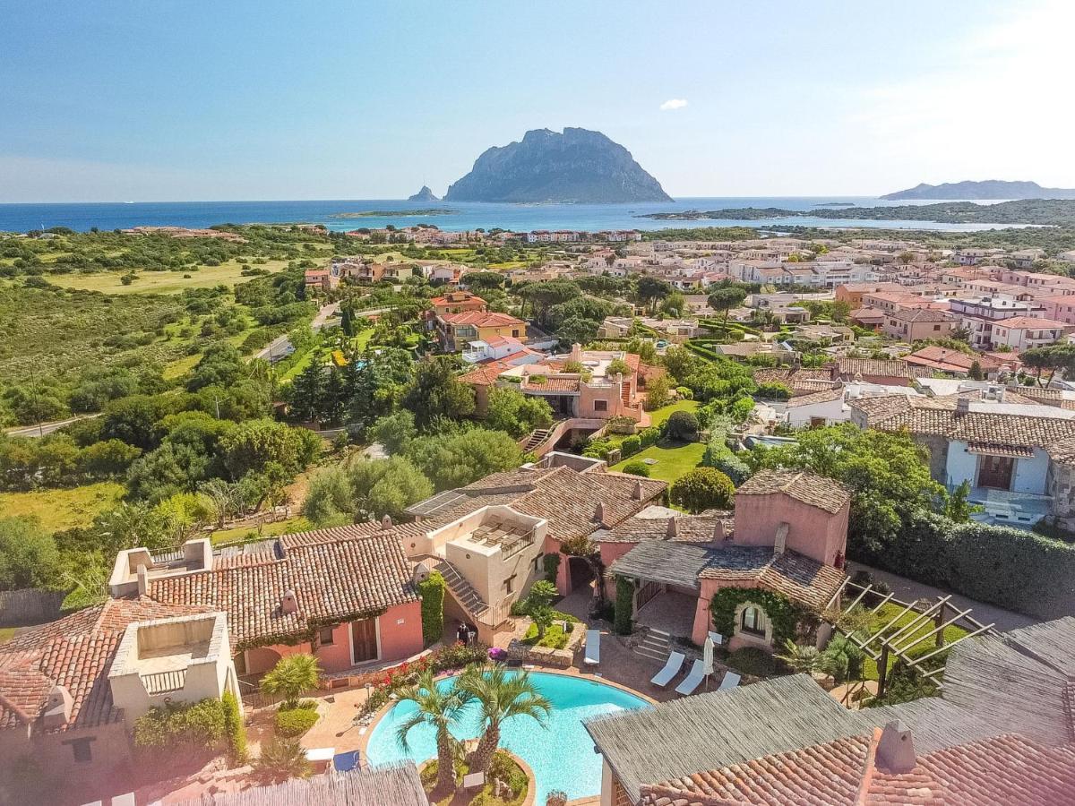 Holiday Home Erica 21 - Vista Village By Interhome Loiri Porto San Paolo Exterior foto
